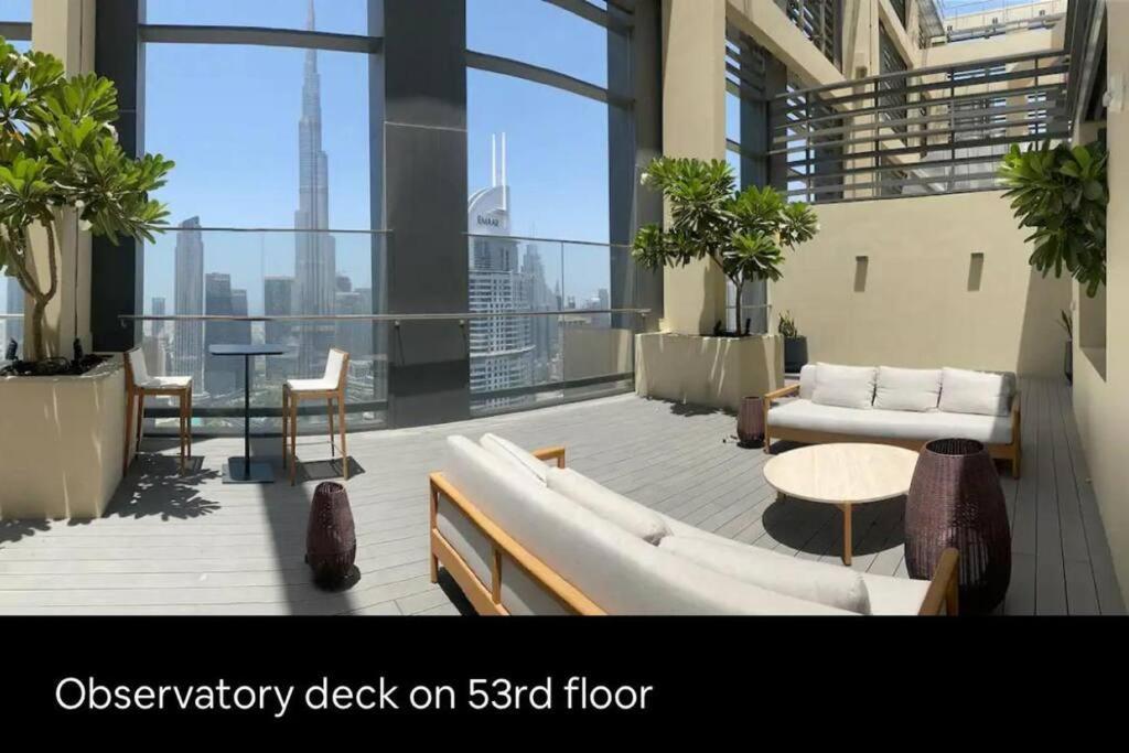 Mesmerizing View Of Burj Khalifa Apartment Dubai