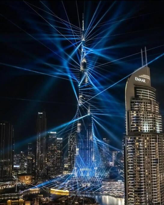 Mesmerizing View Of Burj Khalifa